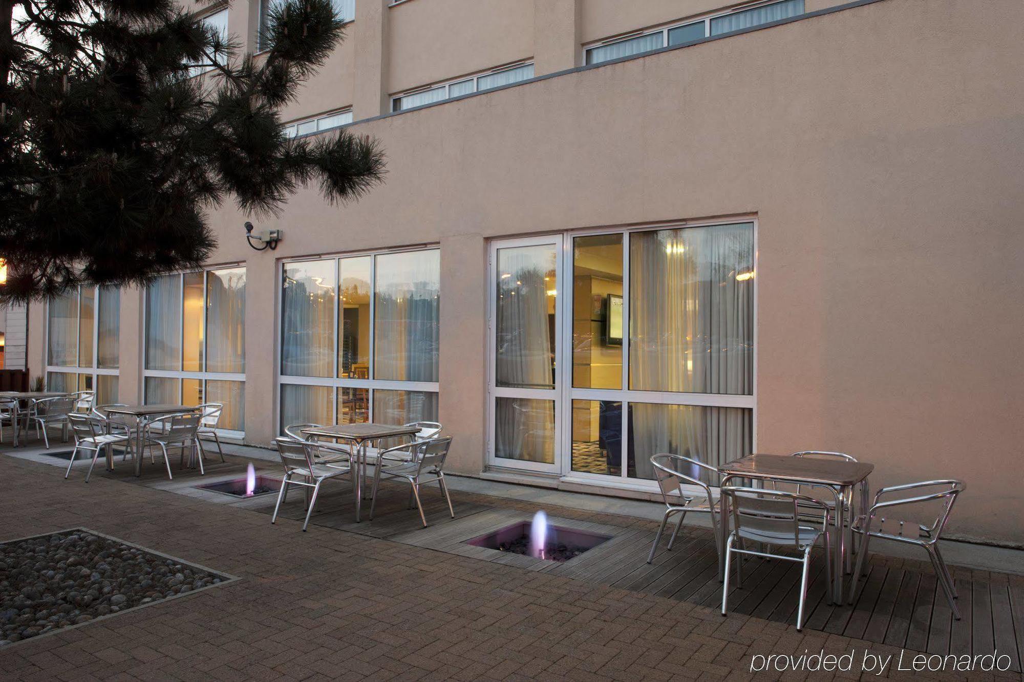 Holiday Inn Express Norwich By Ihg Exterior photo
